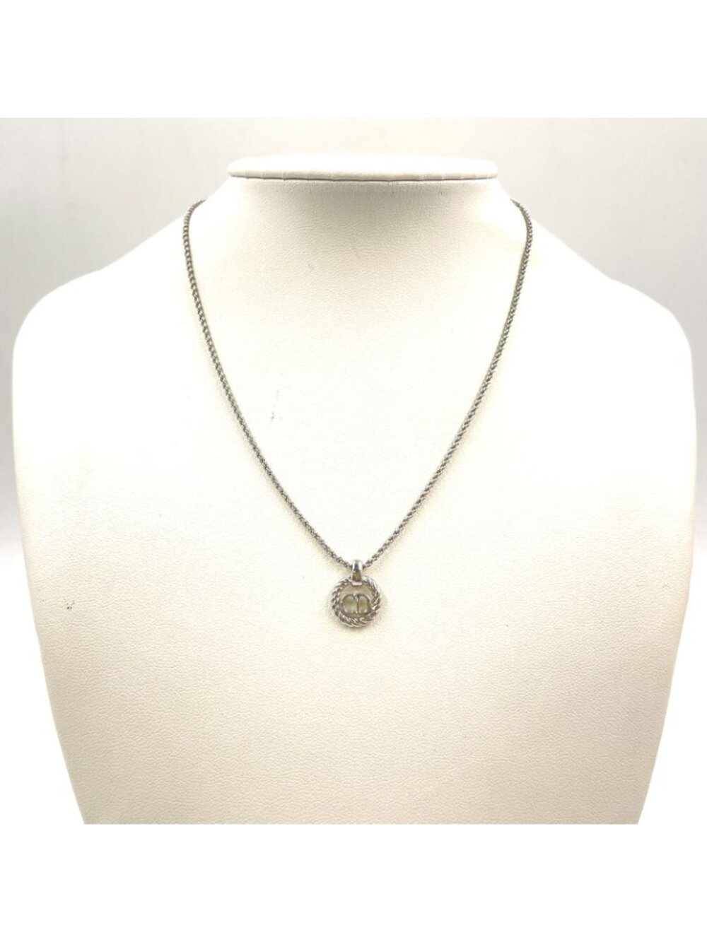 Dior Cdlogo Metal Silver Necklace - Picture 7 of 8